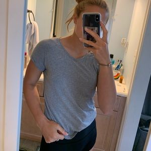 short sleeve nike shirt